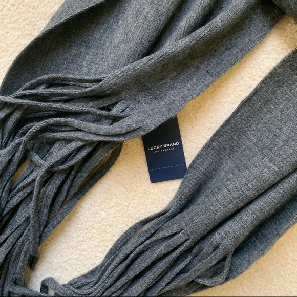 Scarf - Picture 3 of 4